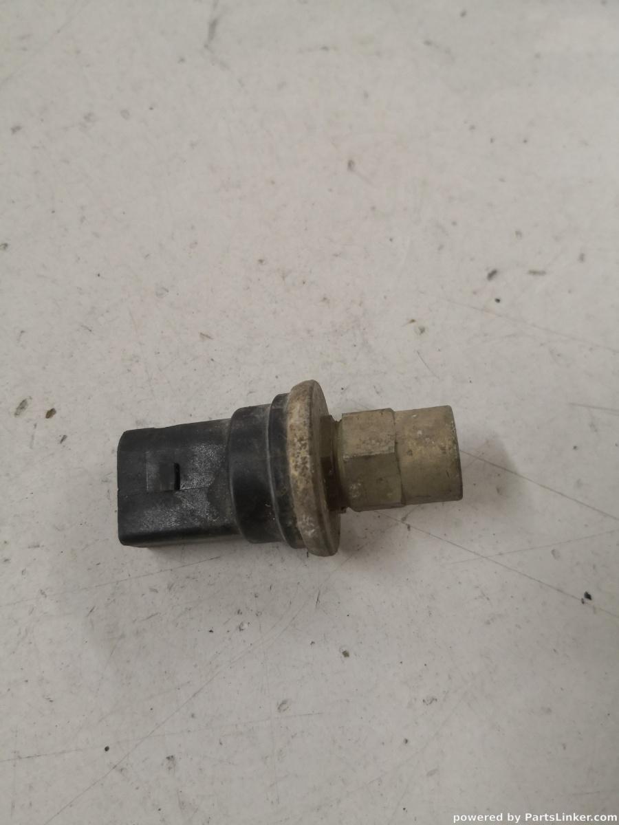 Senzor presiune AC VOLKSWAGEN TOURAN (1T1, 1T2) [ 2003 - 2010 ] OEM 1j0959126