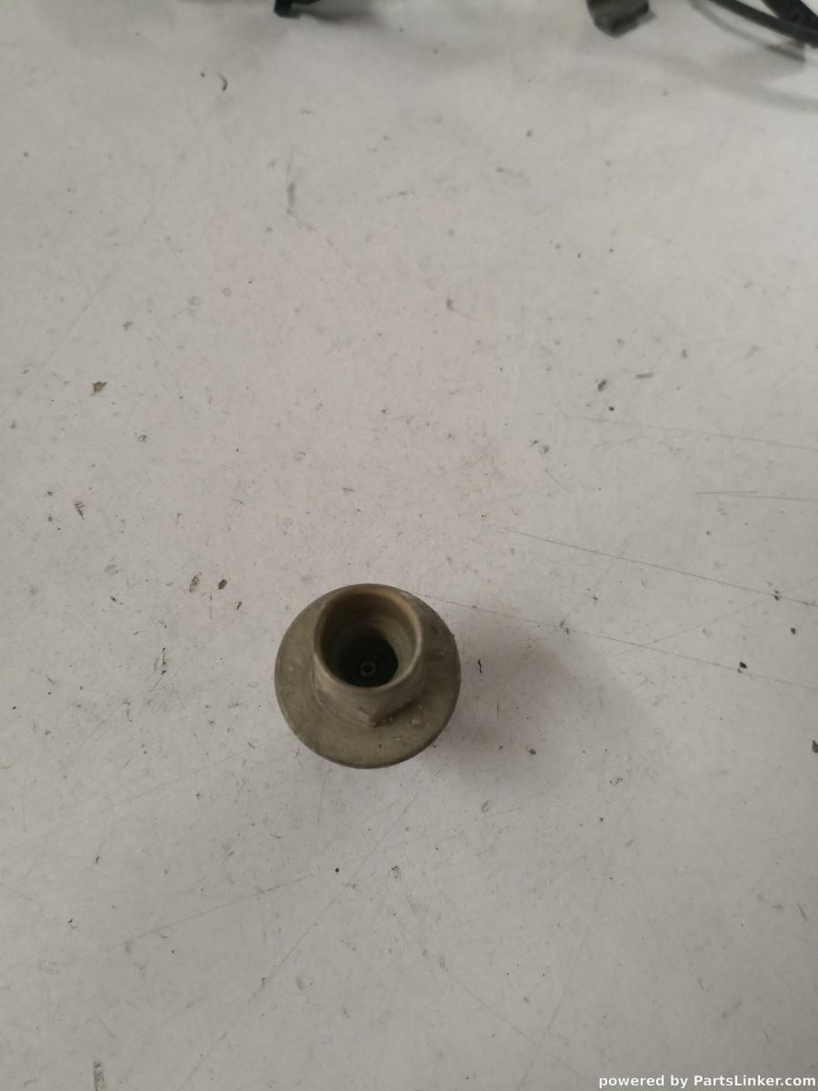 Senzor presiune AC VOLKSWAGEN TOURAN (1T1, 1T2) [ 2003 - 2010 ] OEM 1j0959126 – foto 2