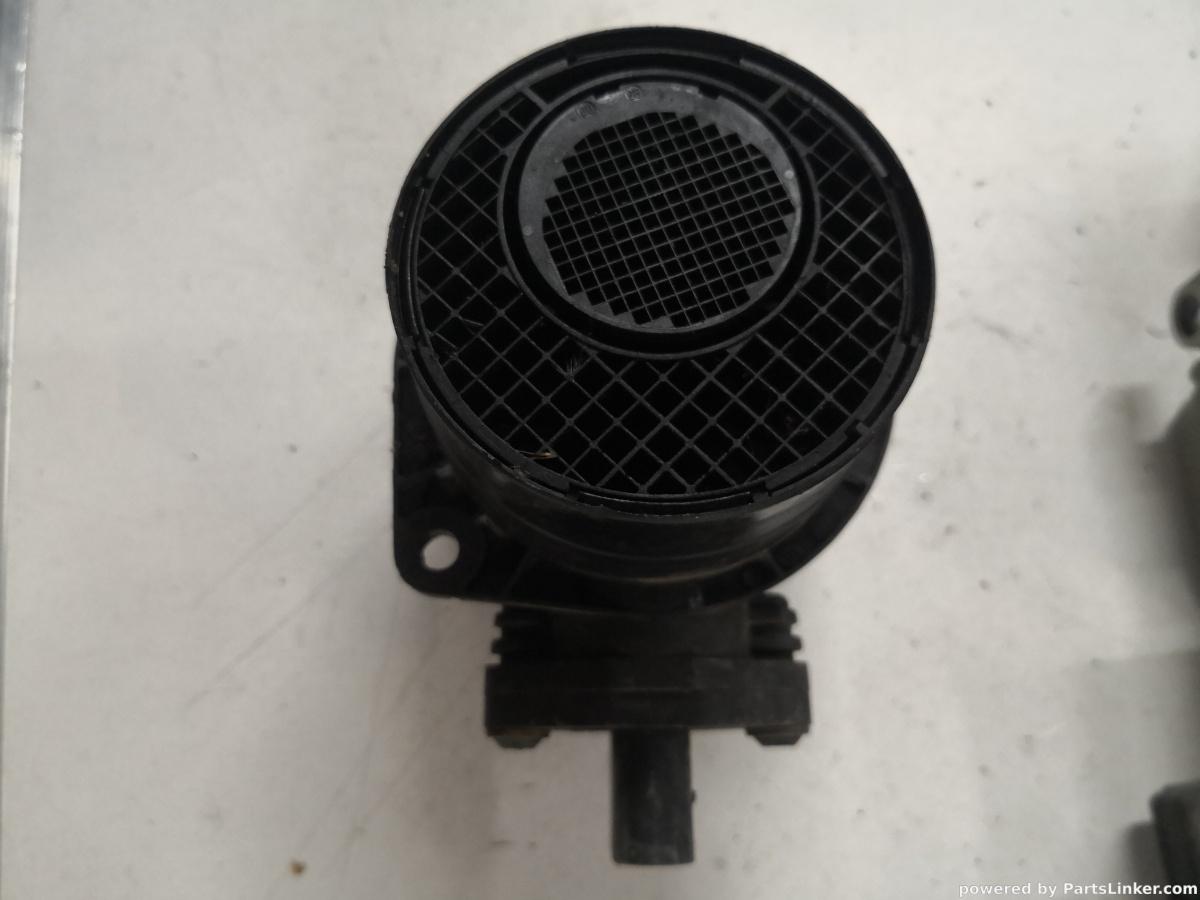 Debitmetru aer VOLKSWAGEN TOURAN (1T1, 1T2) [ 2003 - 2010 ] OEM 0281002461 – foto 2