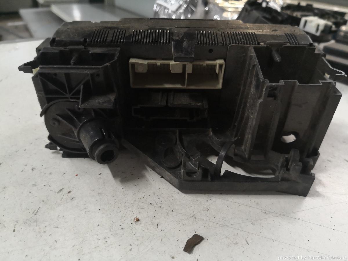Climatizare VOLKSWAGEN TOURAN (1T1, 1T2) [ 2003 - 2010 ] – foto 2