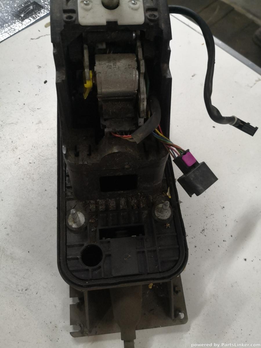 Timonerie DSG/Automata VOLKSWAGEN GOLF V (1K1) [ 2003 - 2009 ] OEM 1k1713025ac – foto 4