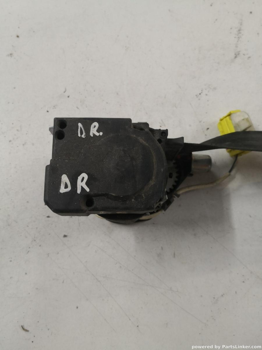 Centura siguranta dreapta fata VOLKSWAGEN TOURAN (1T1, 1T2) [ 2003 - 2010 ] OEM 33014051