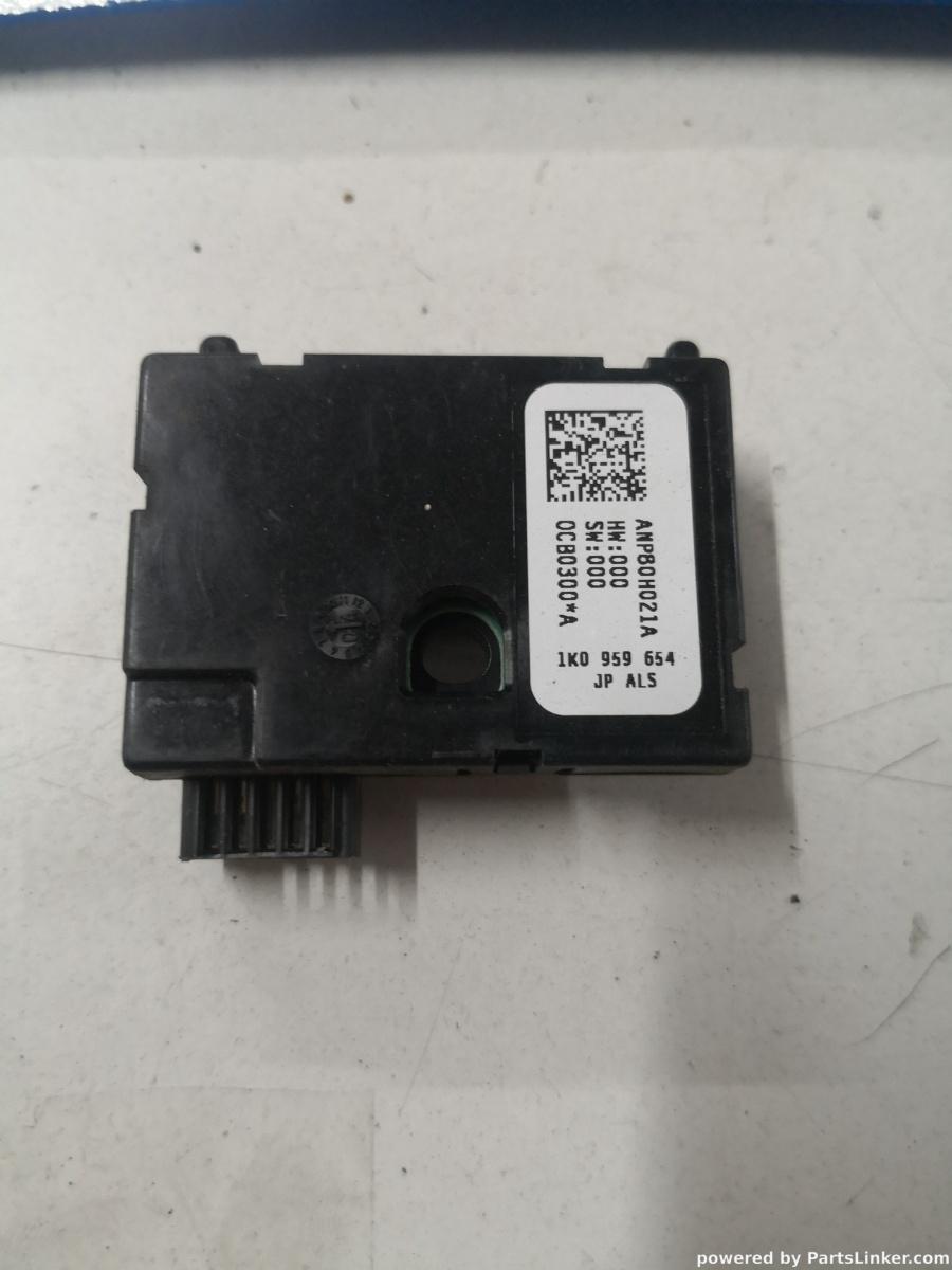 Senzor unghi volan VOLKSWAGEN TOURAN (1T1, 1T2) [ 2003 - 2010 ] OEM 1k0959654