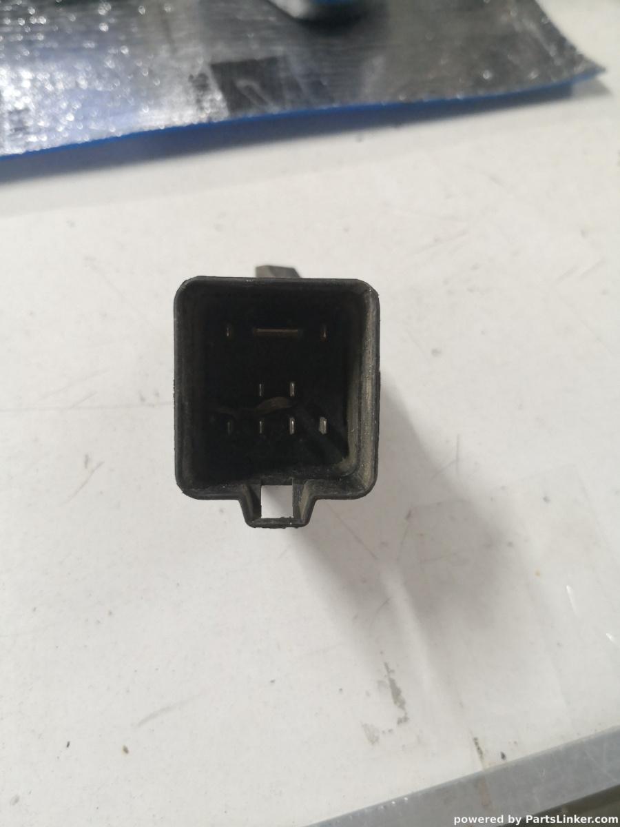 Releu bujii VOLKSWAGEN TOURAN (1T1, 1T2) [ 2003 - 2010 ] OEM 0281003038 – foto 2