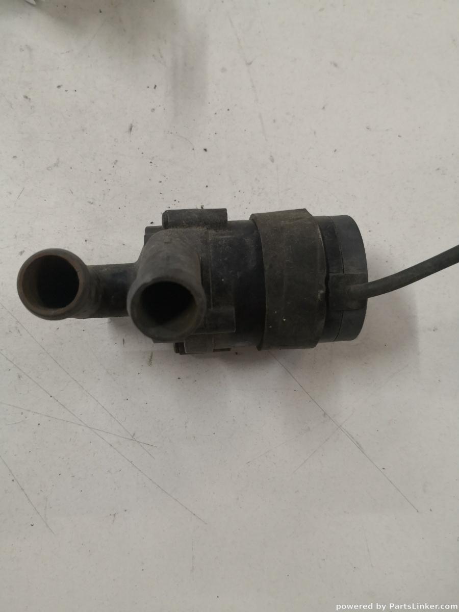 Pompa recirculare apa VOLKSWAGEN TOURAN (1T1, 1T2) [ 2003 - 2010 ]