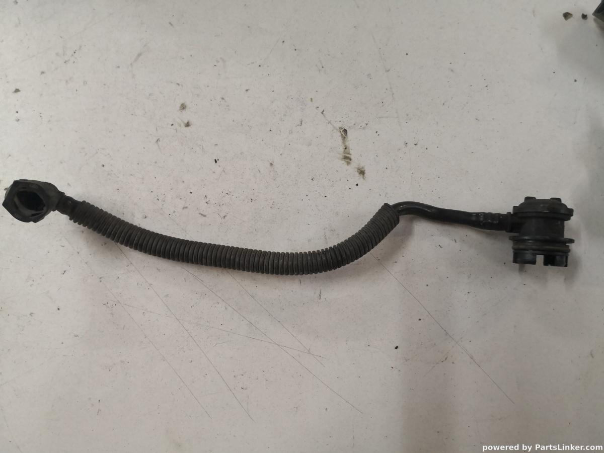 Teava de furtun canistra de carbune activ VOLKSWAGEN GOLF V (1K1) [ 2003 - 2009 ] OEM 1j0201246b