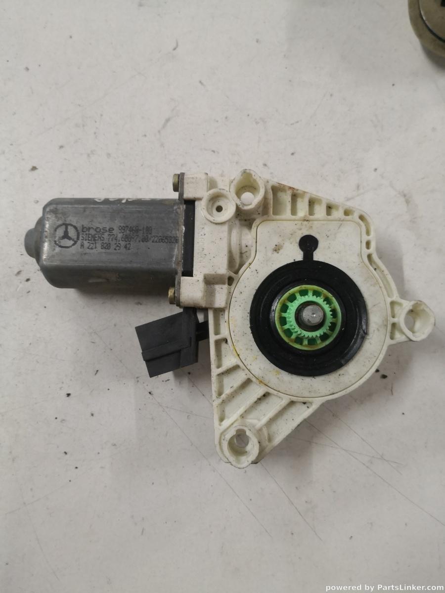 Motoras stergatoare stanga spate MERCEDES-BENZ S-CLASS II (W221, C215) [ 2005 - 2013 ] OEM A2218202942 – foto 2