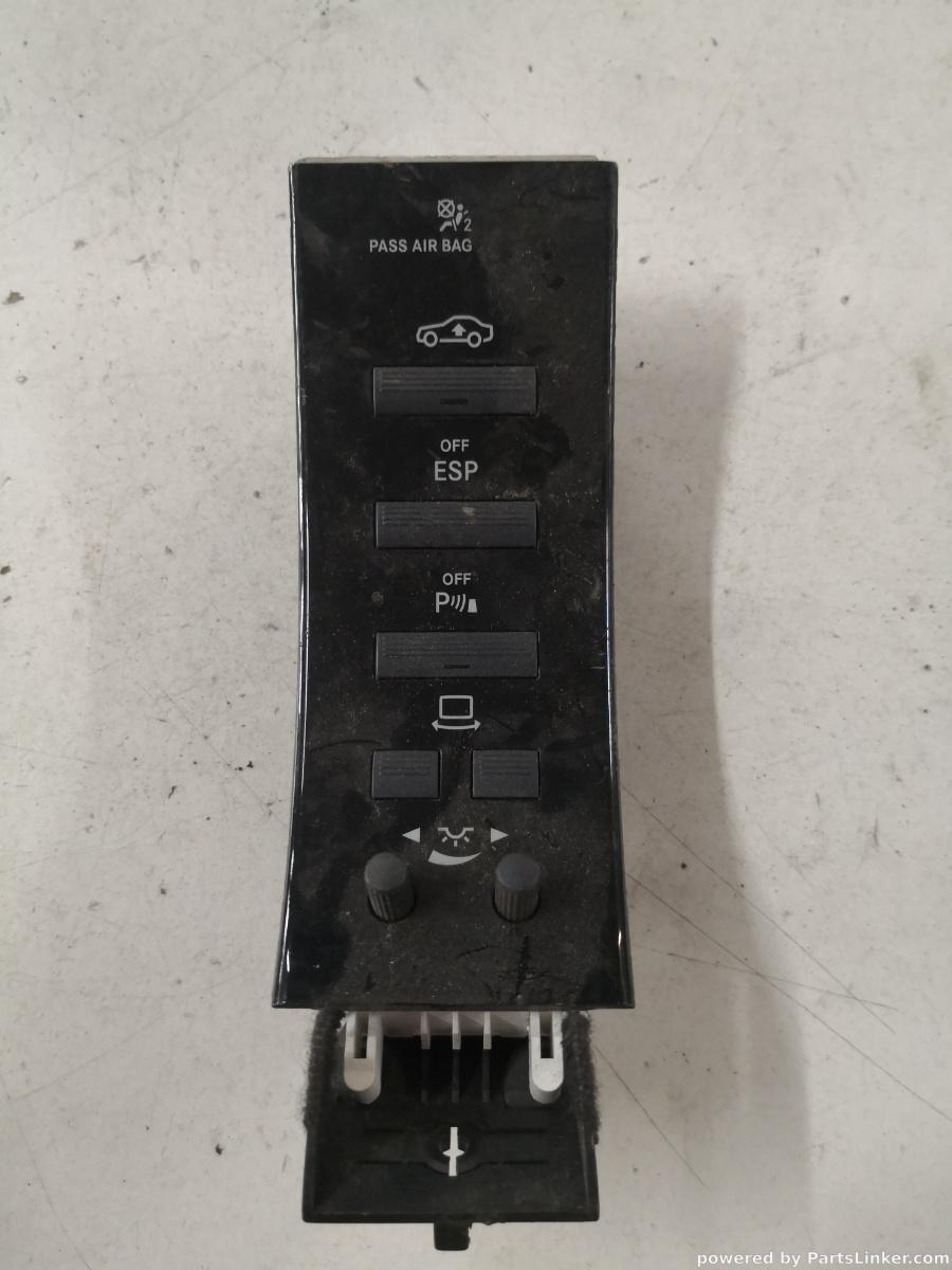 Butoane comenzi consola MERCEDES-BENZ S-CLASS II (W221, C215) [ 2005 - 2013 ] OEM A2218701758