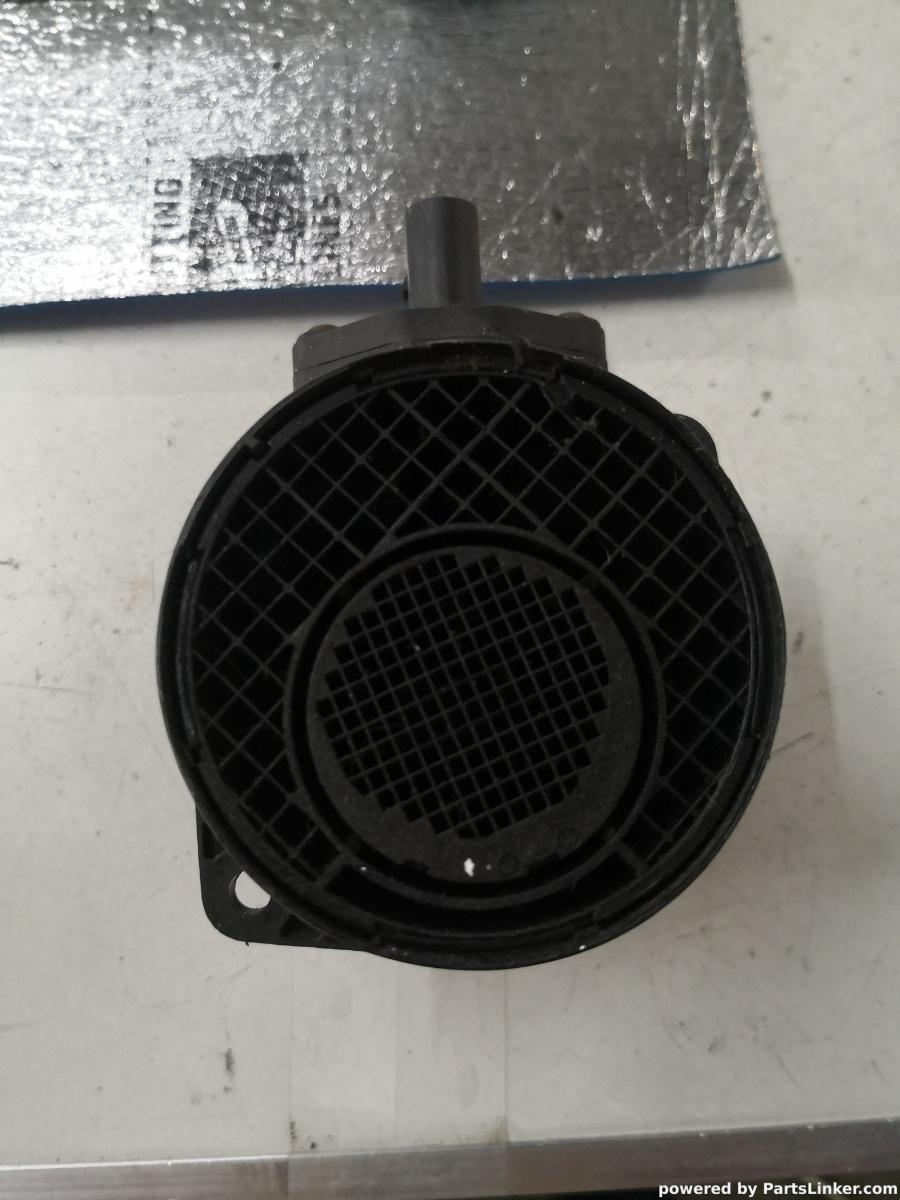 Debitmetru VOLKSWAGEN PASSAT (3C2) [ 2005 - 2010 ] OEM 0281002461 – foto 2