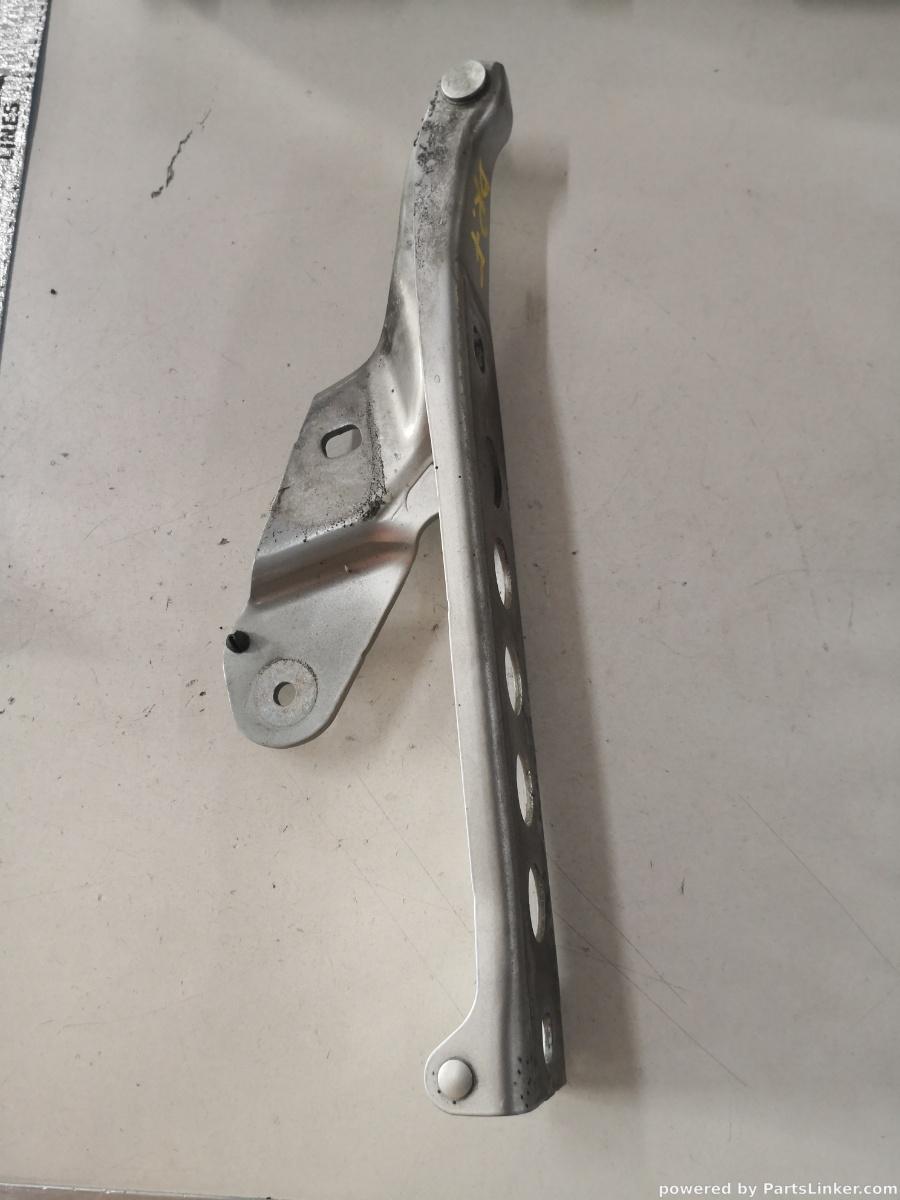 Balama capota  AUDI A8 III (4H2, 4H8, 4HC, 4HL) [ 2009 - 2018 ] OEM 4h0823302d