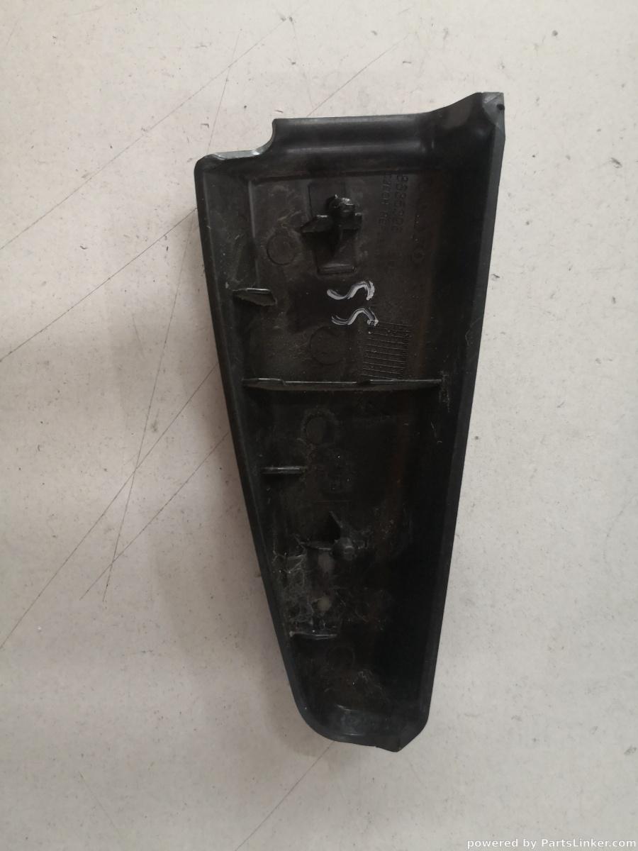 Ornamente stanga spate VOLVO XC60 (156) [ 2008 - > ] – foto 2