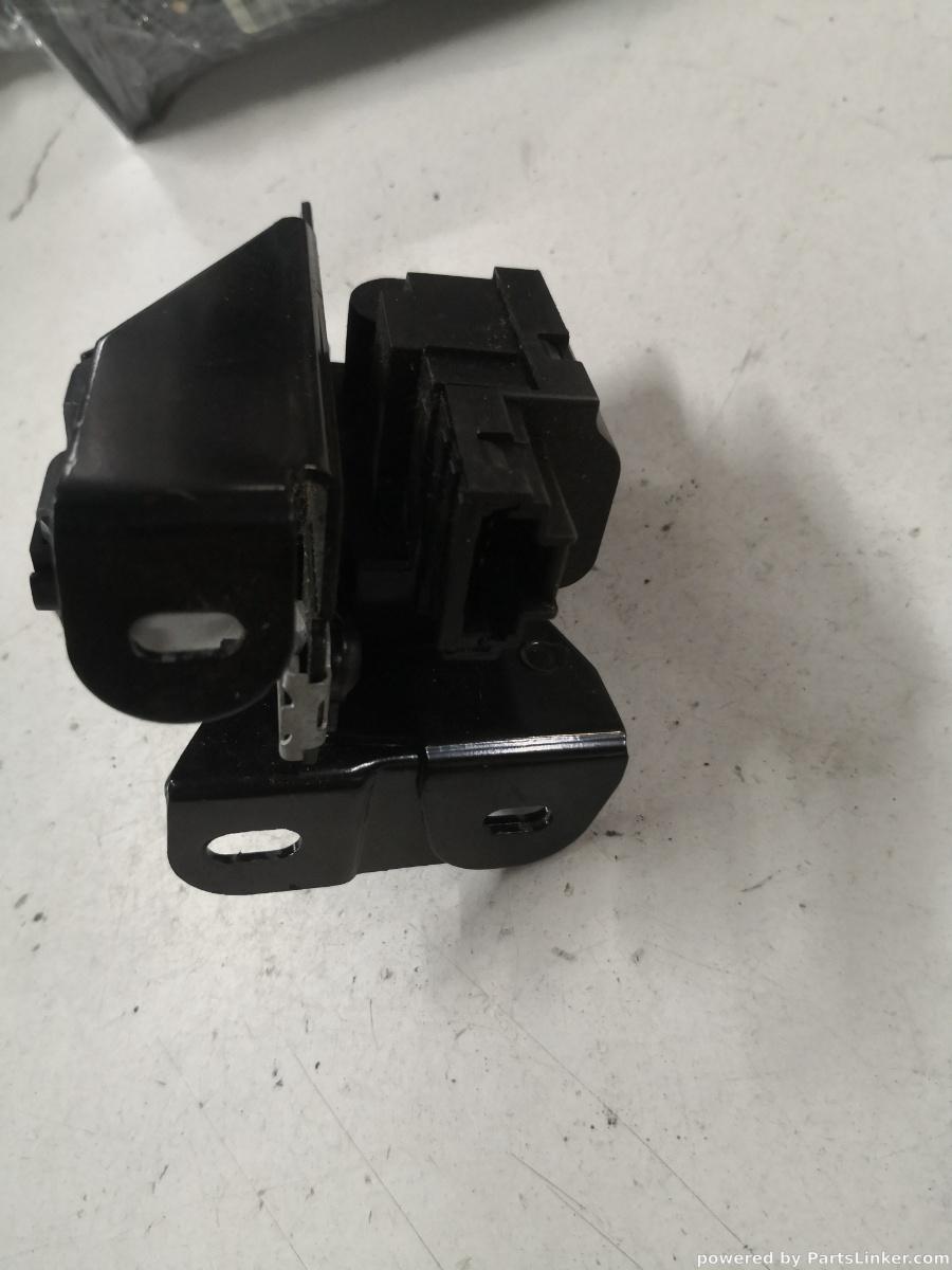 Broasca haion PEUGEOT 407 (6D_) [ 2004 -> ] Valeo OEM 3005 – foto 2