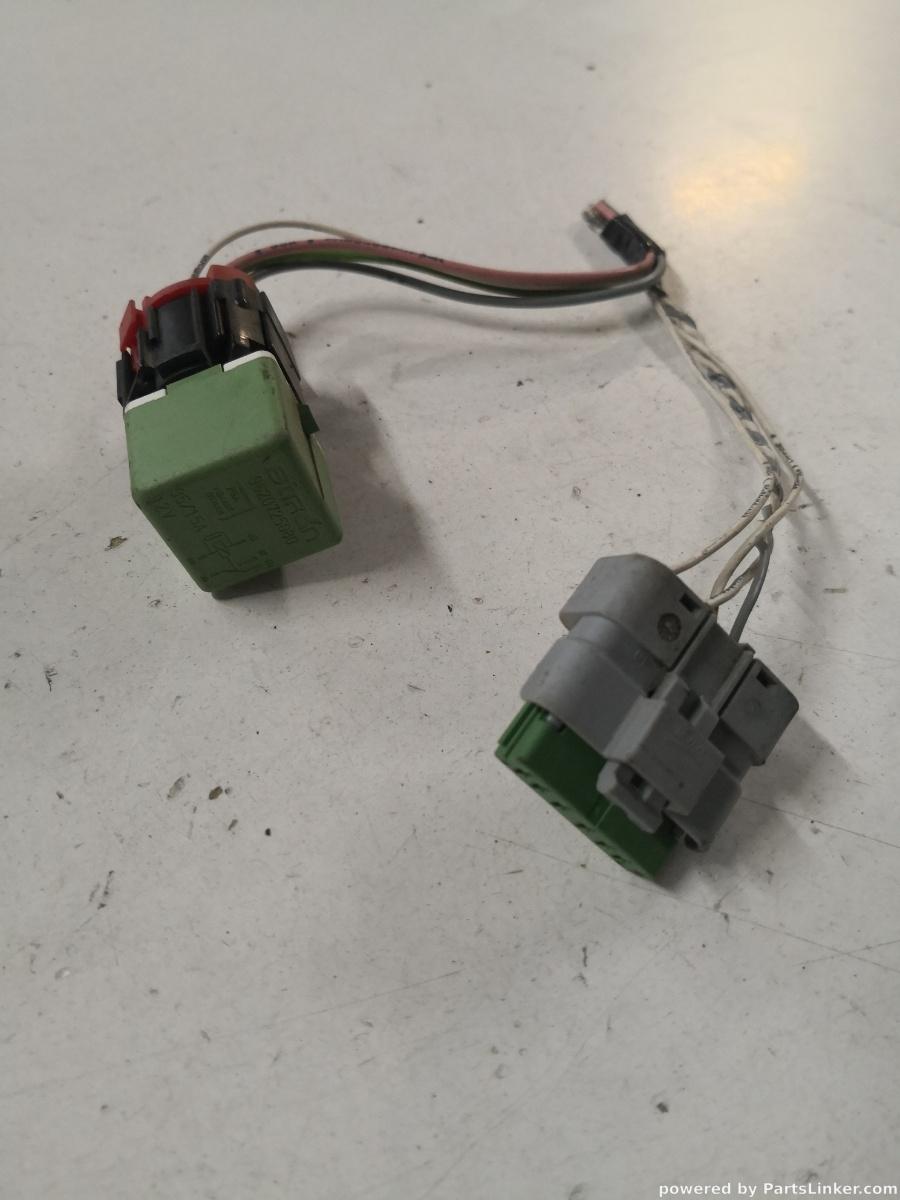 Releu PEUGEOT 407 (6D_) [ 2004 - > ] OEM 9620725080