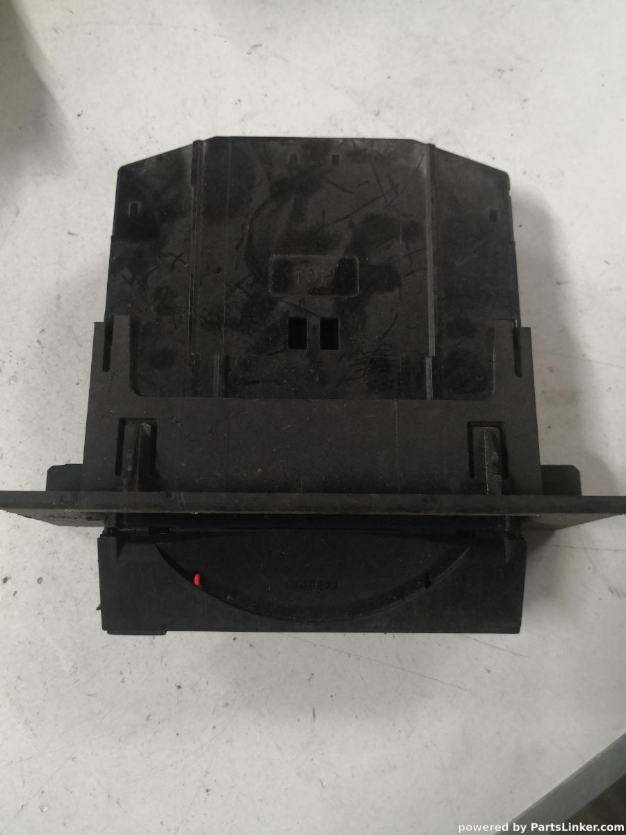 Magazie CD OPEL CORSA C (F08, F68, X01) [ 2000 - 2009 ] OEM 90561256