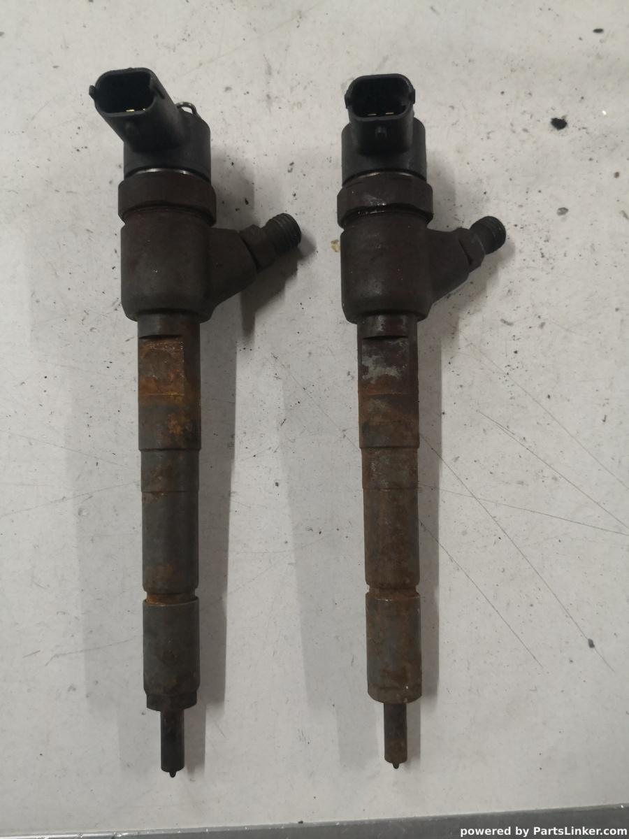 Set injectoare combustibil OPEL CORSA C F08, F68, X01 2000 - 2009 445110083