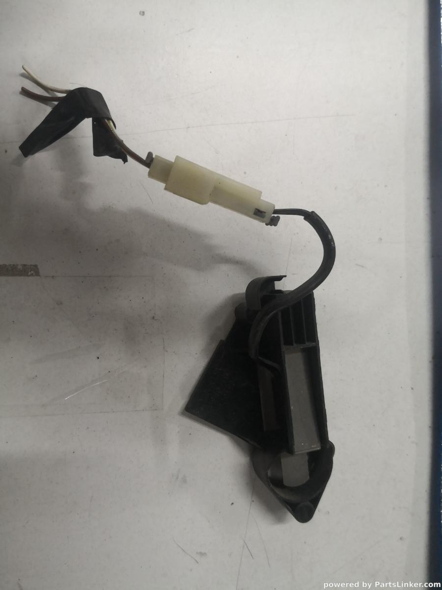 Senzor cuplare acoperis OPEL CORSA C (F08, F68, X01) [ 2000 - 2009 ] OEM 93162616