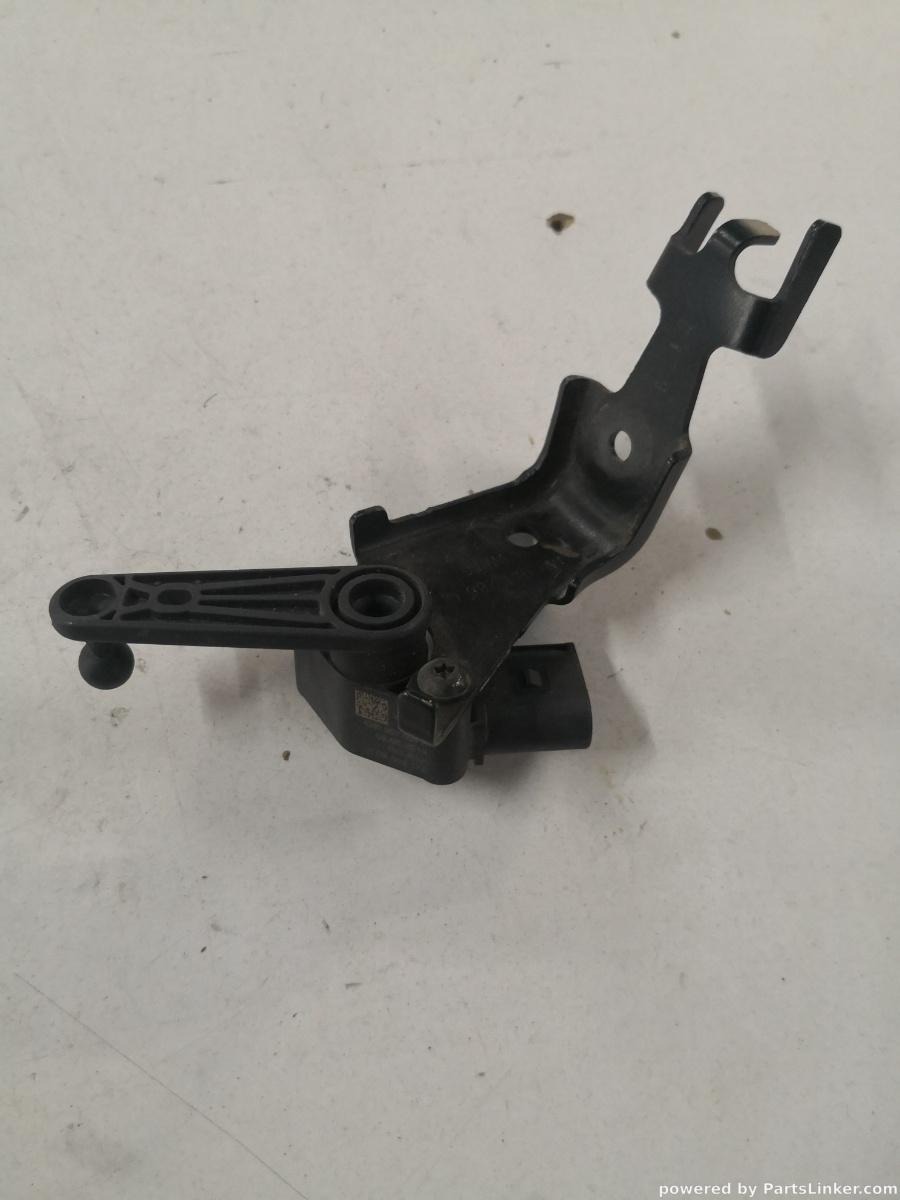 Senzor nivel suspensie  dreapta fata PORSCHE CAYENNE COUPE 2022 OEM 4mo907504a