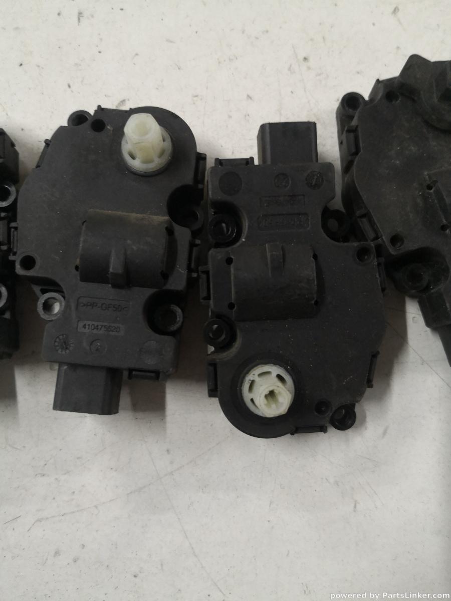 Motoras deschidere portbagaj MERCEDES-BENZ S-CLASS II (W221, C215) [ 2005 - 2013 ] OEM 410475520 – foto 2