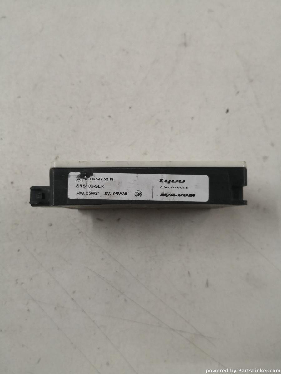 Senzor radar MERCEDES-BENZ S-CLASS II (W221, C215) [ 2005 - 2013 ] OEM A0045425218