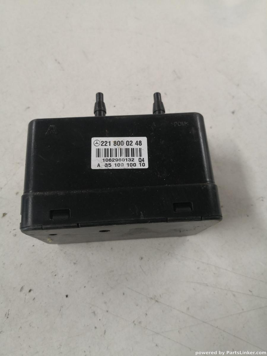 Modul vaccum MERCEDES-BENZ S-CLASS II (W221, C215) [ 2005 - 2013 ] OEM 2218000248