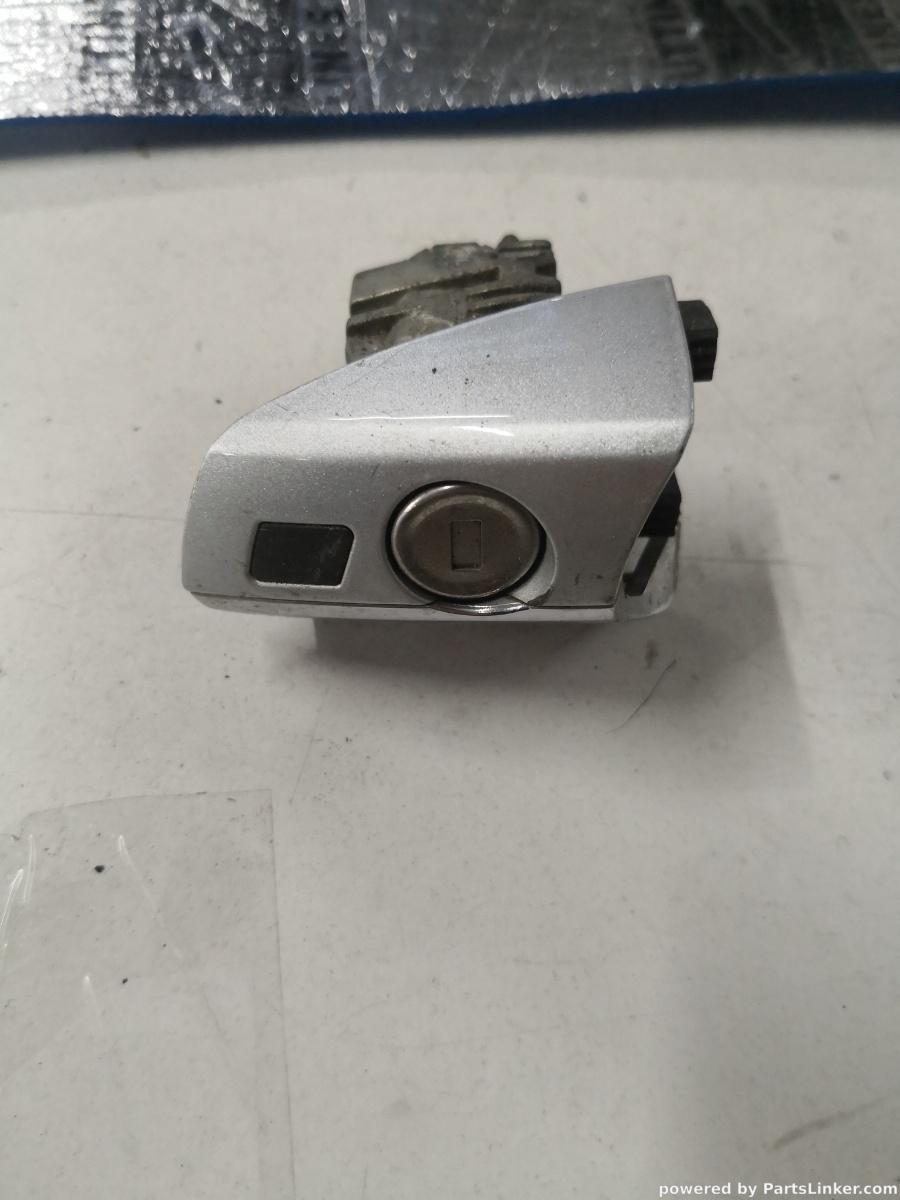 Butuc usa stanga fata fara cheie MERCEDES-BENZ S-CLASS II (W221, C215) [ 2005 - 2013 ] OEM A2217600177