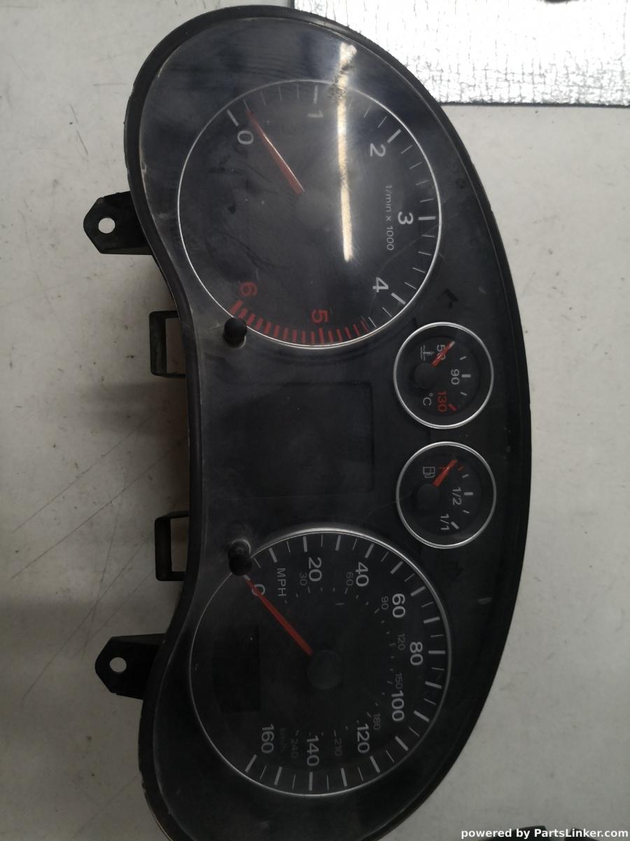 Ceasuri bord AUDI A3 II (8P1) [ 2003 - 2013 ] OEM 81071521