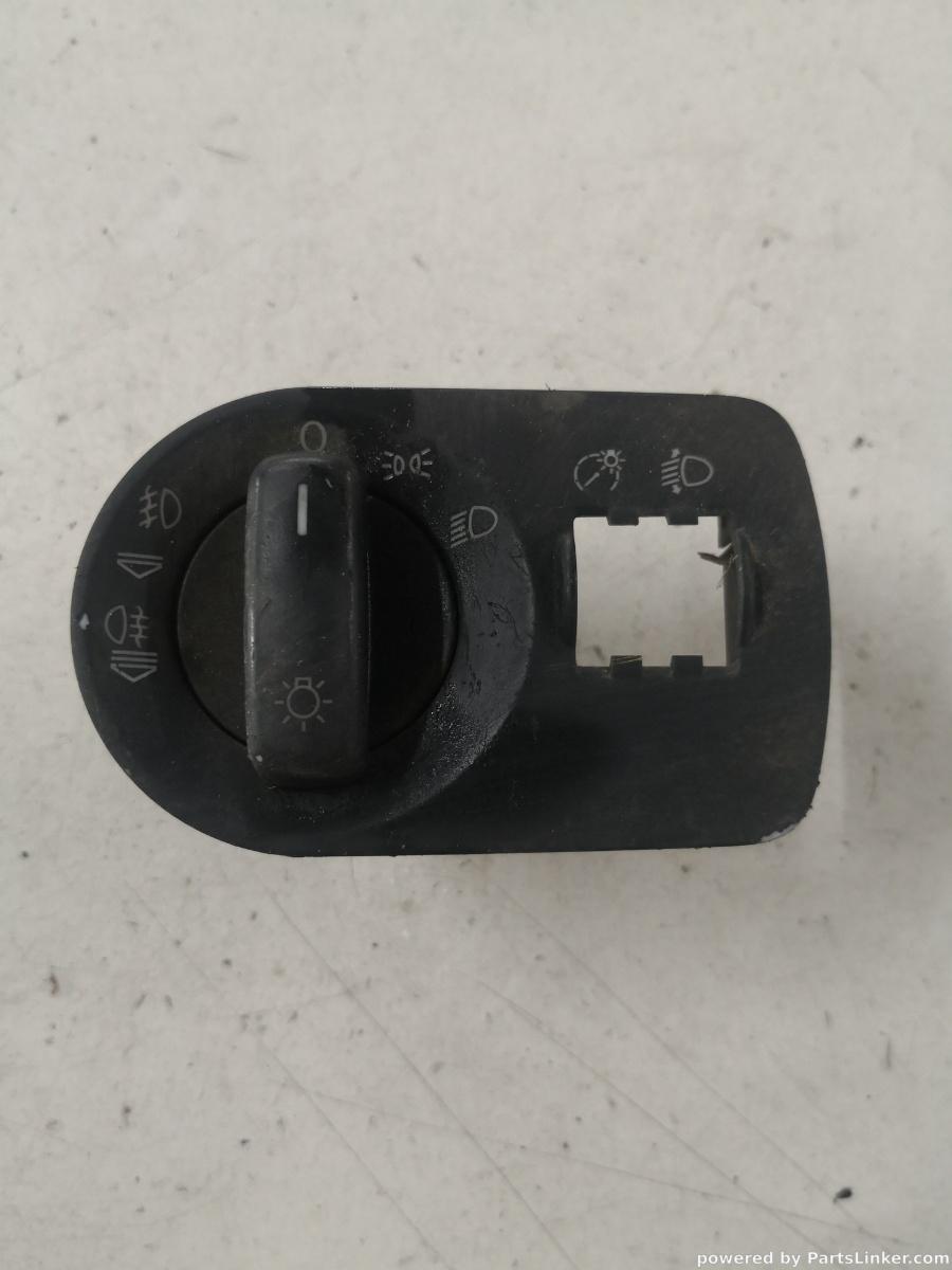 Bloc  lumini AUDI A3 II (8P1) [ 2003 - 2013 ] OEM 8p194158q