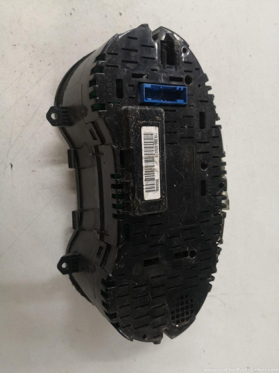 Ceasuri bord AUDI A3 II (8P1) [ 2003 - 2013 ] OEM 8p0920983j – foto 2