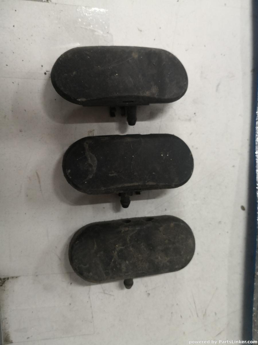 Duza spalare parbriz AUDI A3 II (8P1) [ 2003 - 2013 ] OEM 8p0955988