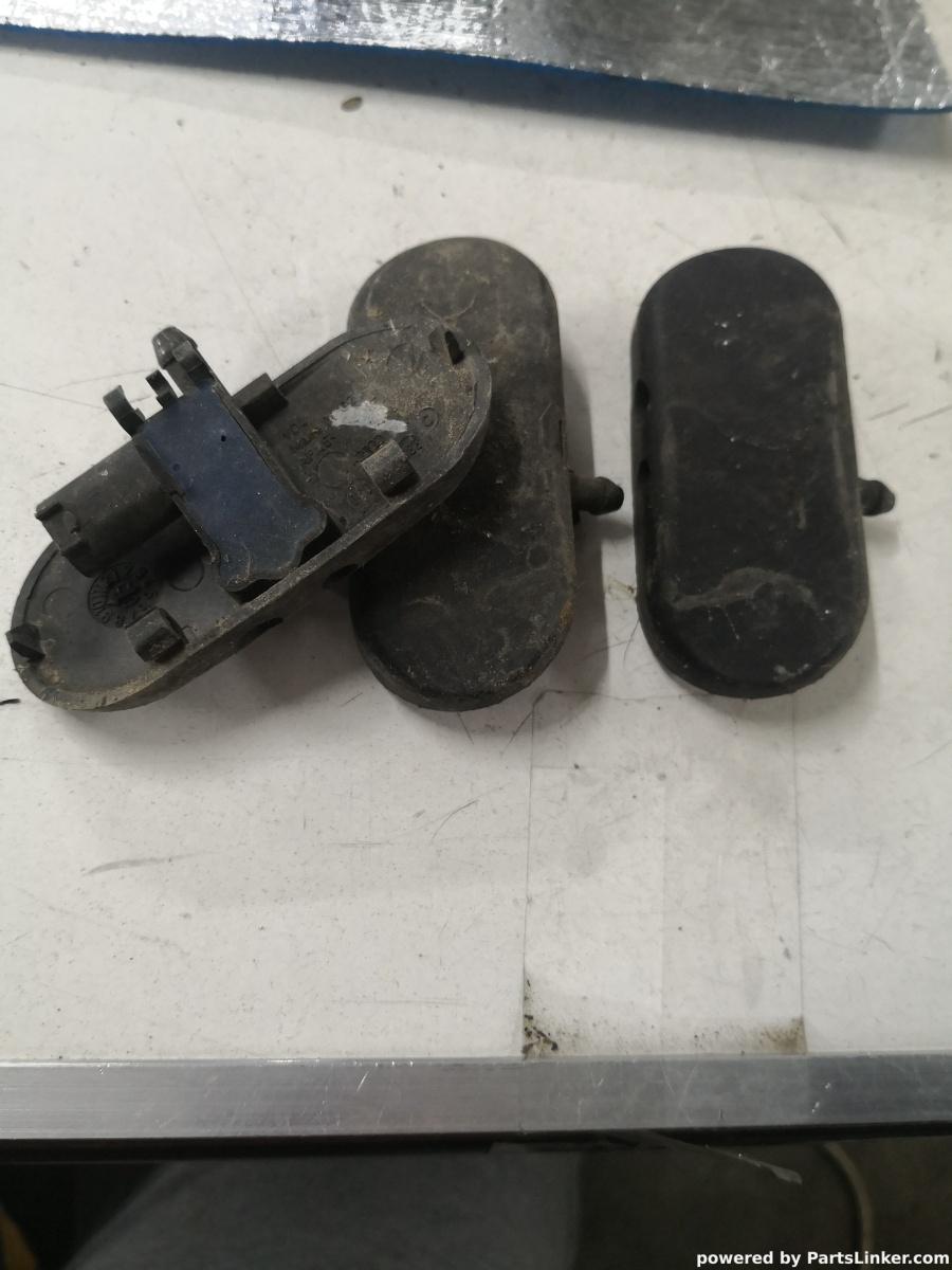 Duza spalare parbriz AUDI A3 II (8P1) [ 2003 - 2013 ] OEM 8p0955988 – foto 2
