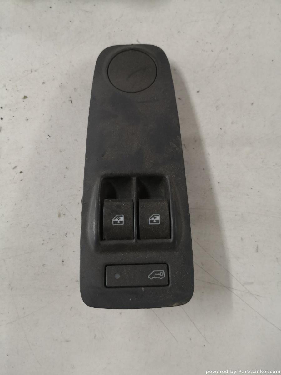 Buton avarie stanga fata PEUGEOT BOXER Bus [ 2005 - > ] OEM B569