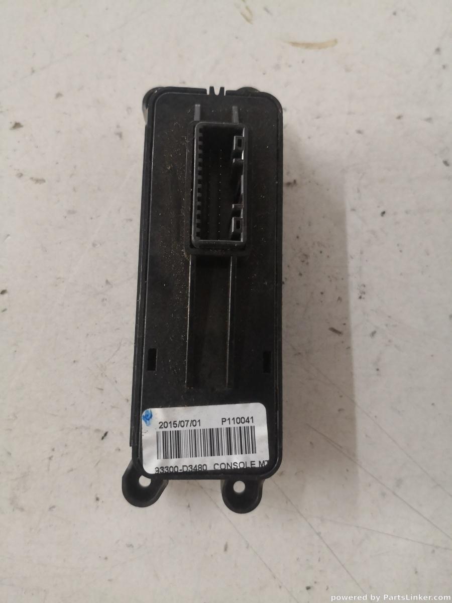 Butoane control diferential  TOYOTA LAND CRUISER J120 2004>  OEM 93300d3480 – foto 2