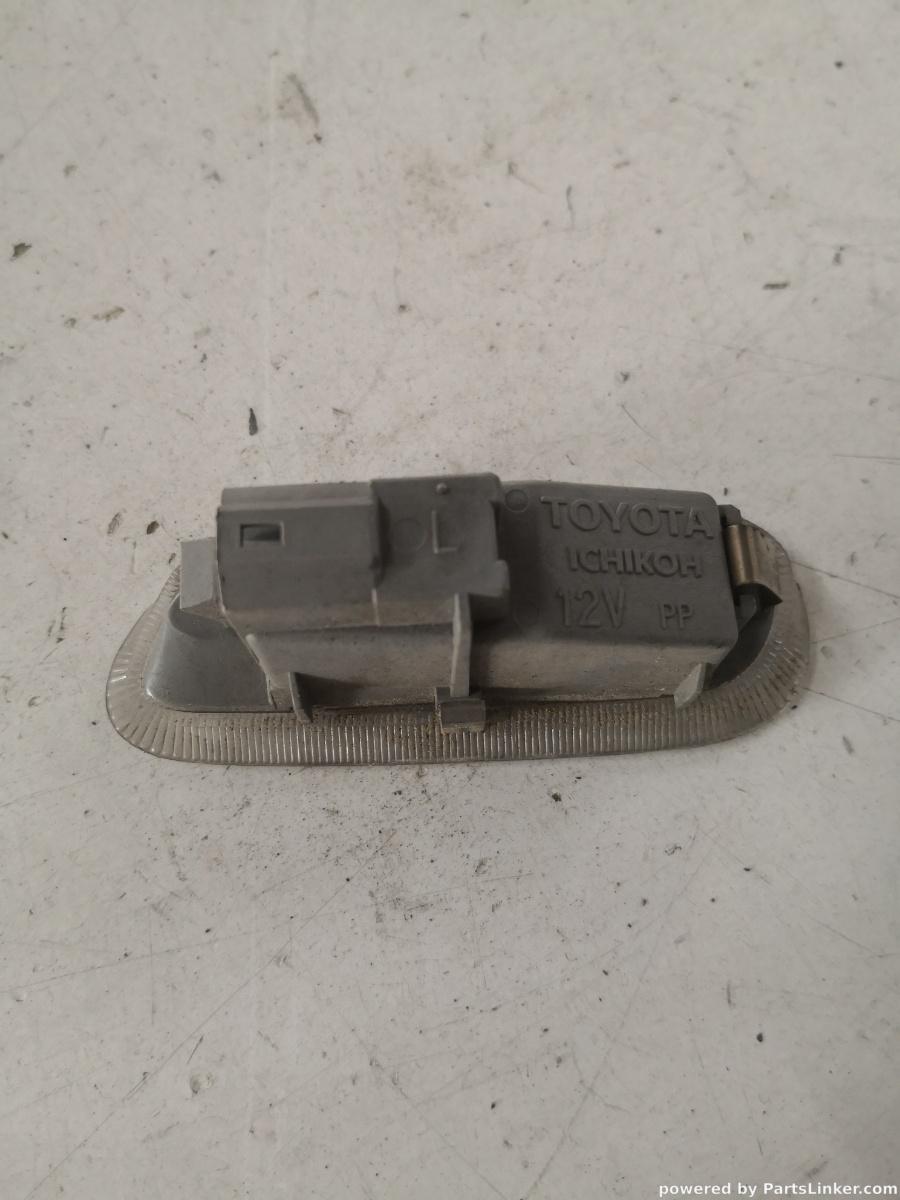 Lampa plafon TOYOTA LAND CRUISER J120 2004> – foto 2