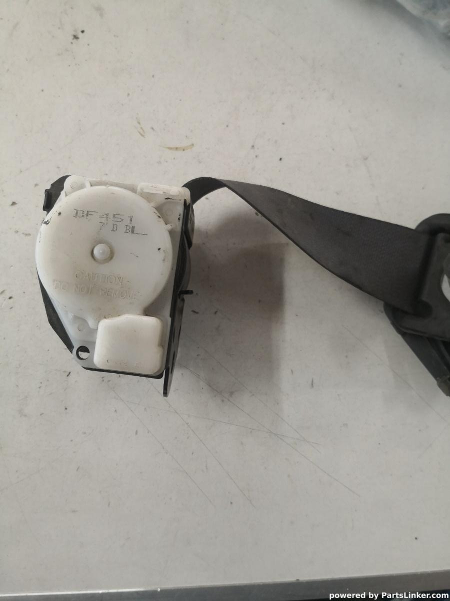 Centura siguranta dreapta spate TOYOTA LAND CRUISER J120 2004>  OEM Df4517db