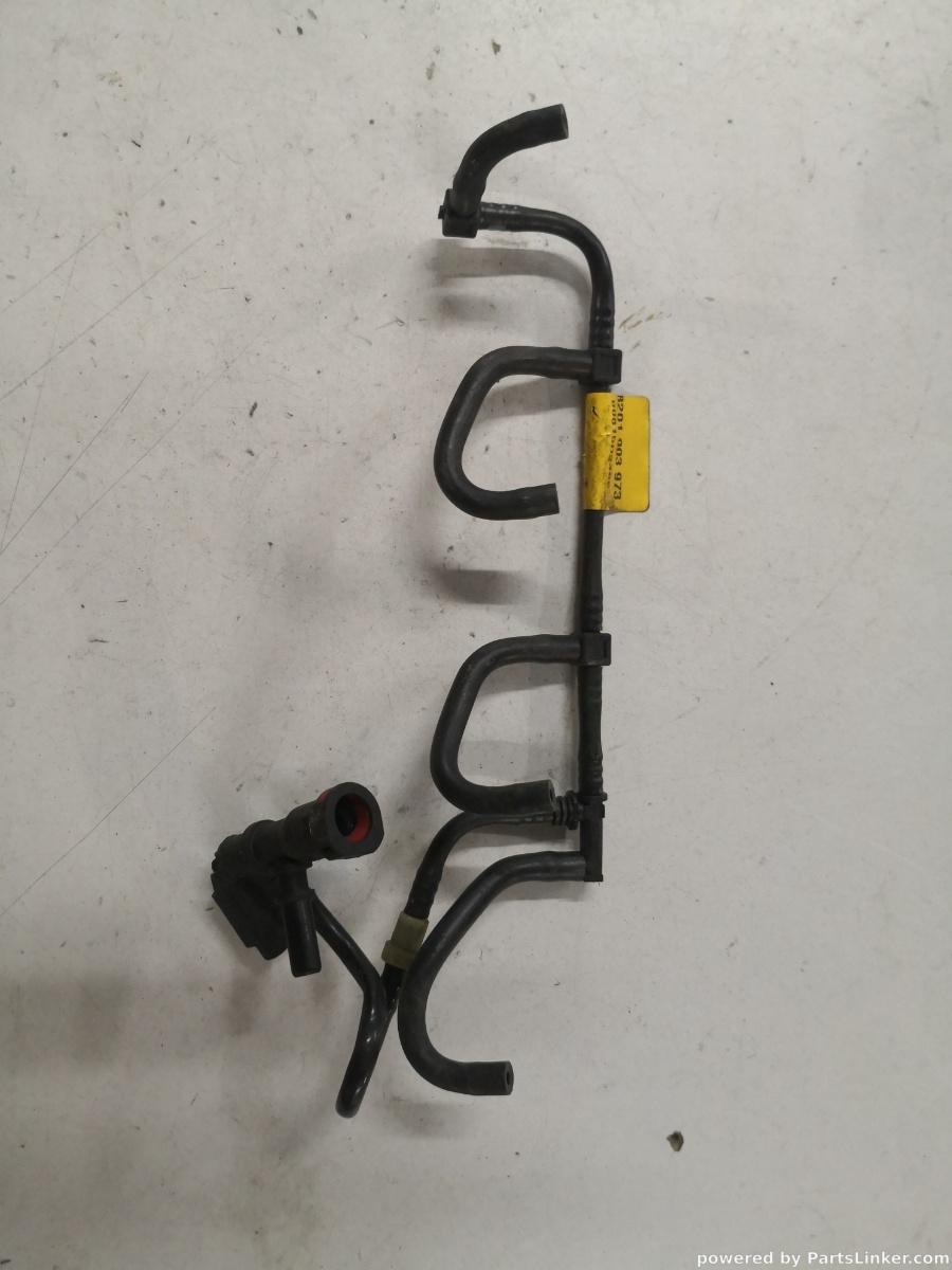 Rampa injectoare TOYOTA LAND CRUISER J120 2004>  OEM 8201003973