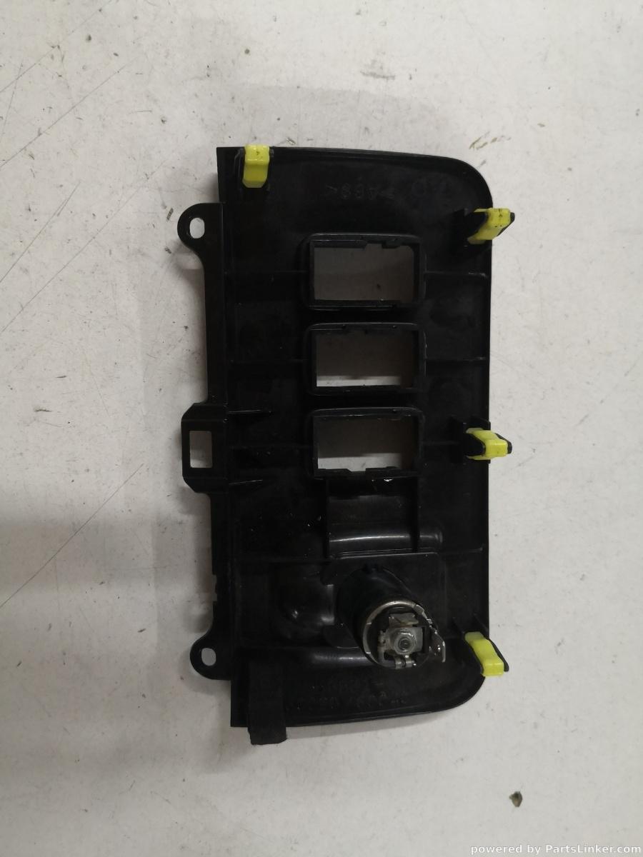 Bricheta TOYOTA LAND CRUISER J120 2004>  OEM 5883160020 – foto 2