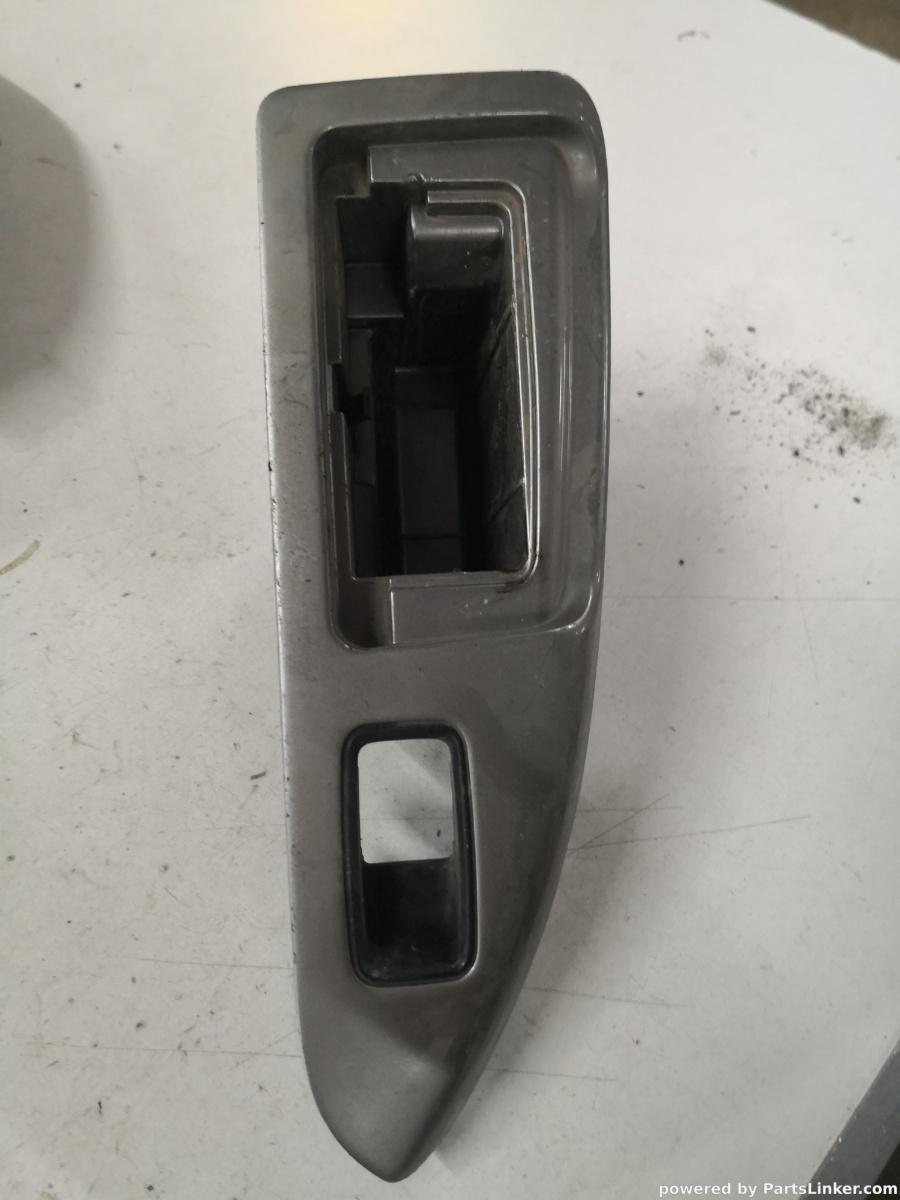 Maner usa dreapta spate TOYOTA LAND CRUISER 150 (TRJ15_, KDJ15_, GRJ15_, GDJ15_) [ 2009  OEM 60160