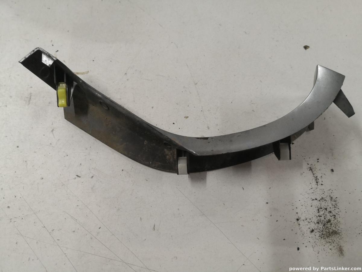 Ornamente usa  TOYOTA LAND CRUISER J120 2004>  OEM 5883460020 – foto 2