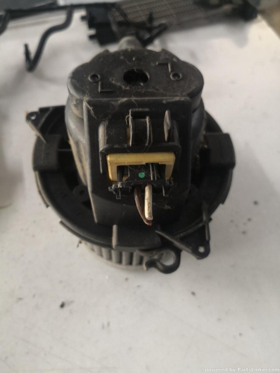 Aeroterma DACIA LODGY [ 2012 - > ] OEM 5p3730100 – foto 2