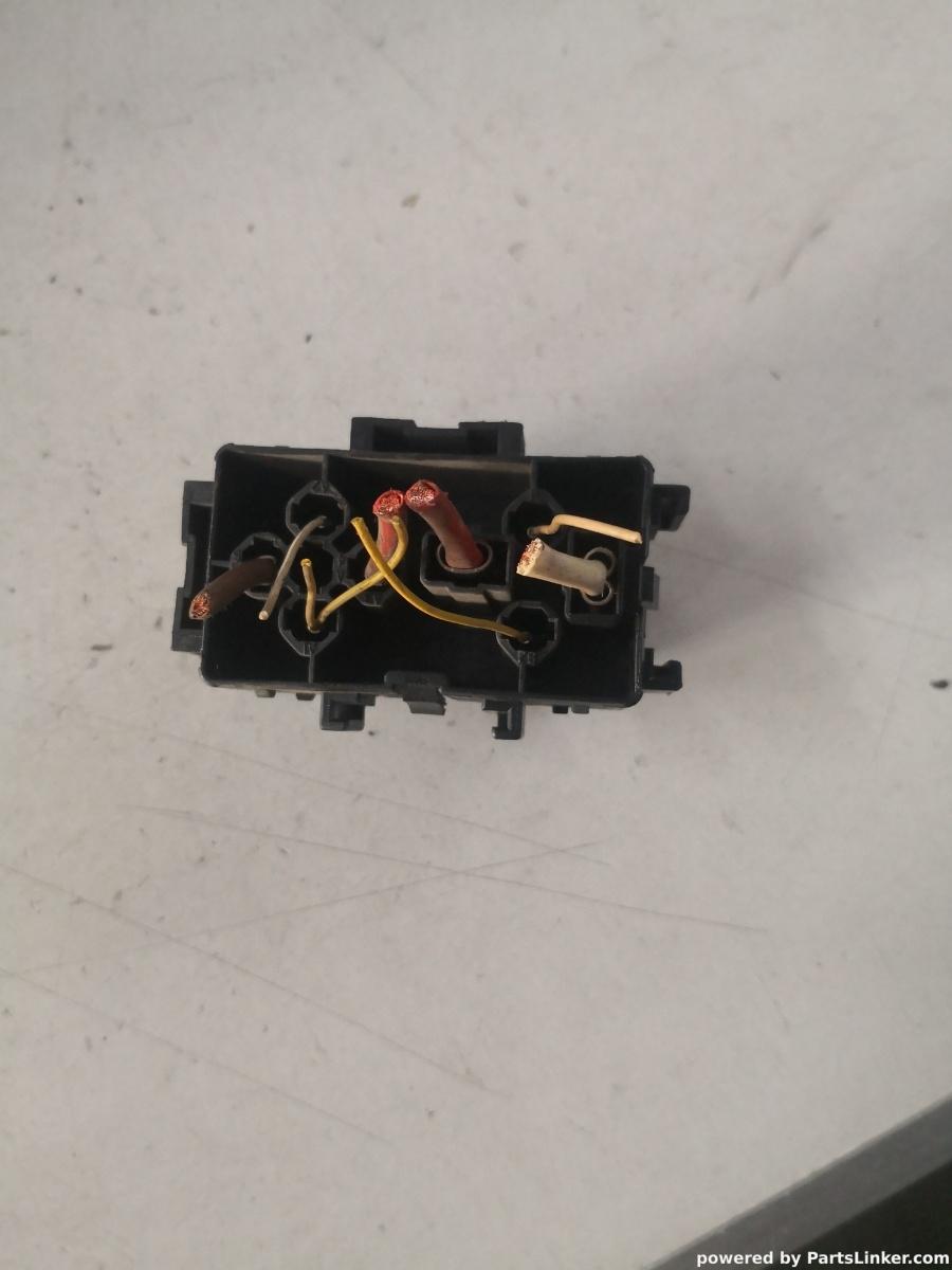 Releu DACIA LODGY [ 2012 - > ] OEM 20240077