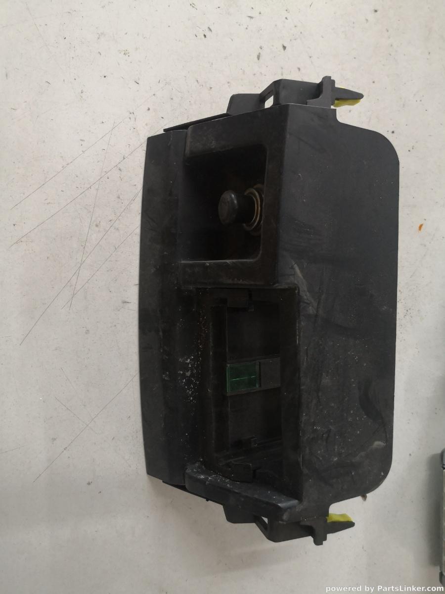Bricheta TOYOTA LAND CRUISER J120 2004>  OEM 1a4620240