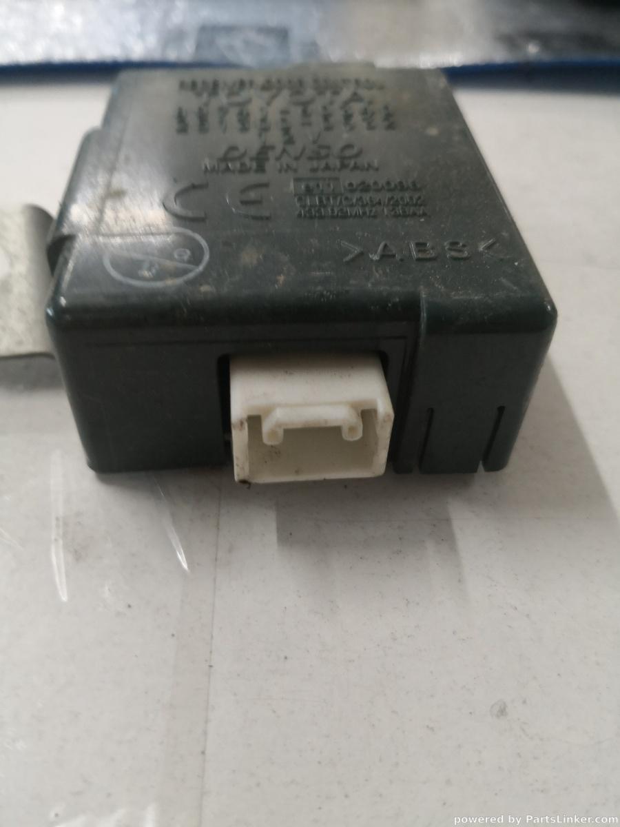 Modul control usa TOYOTA LAND CRUISER J120 2004>  OEM 8974160340 – foto 2