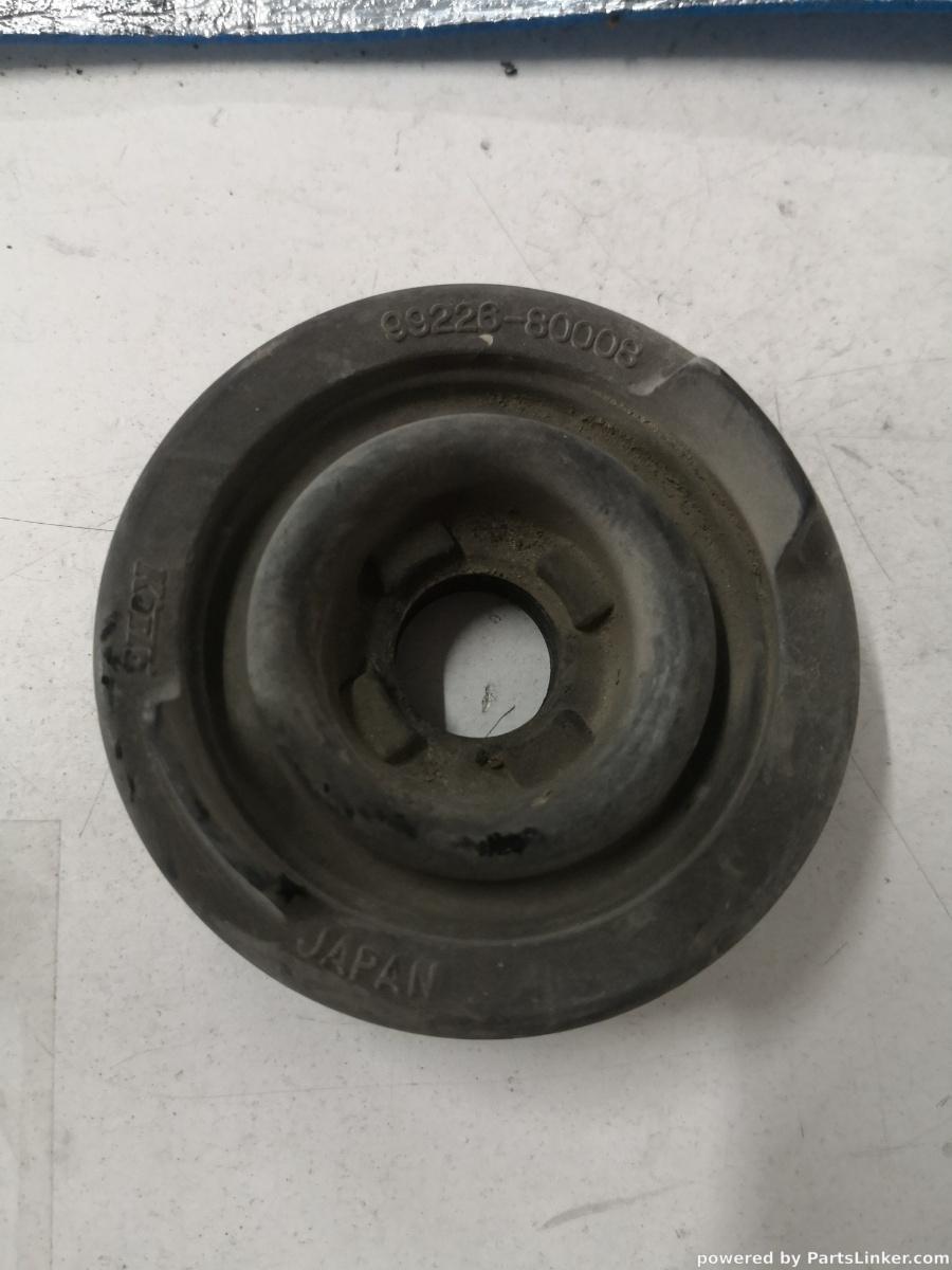 Capac far TOYOTA LAND CRUISER J120 2004>  OEM 9922680008