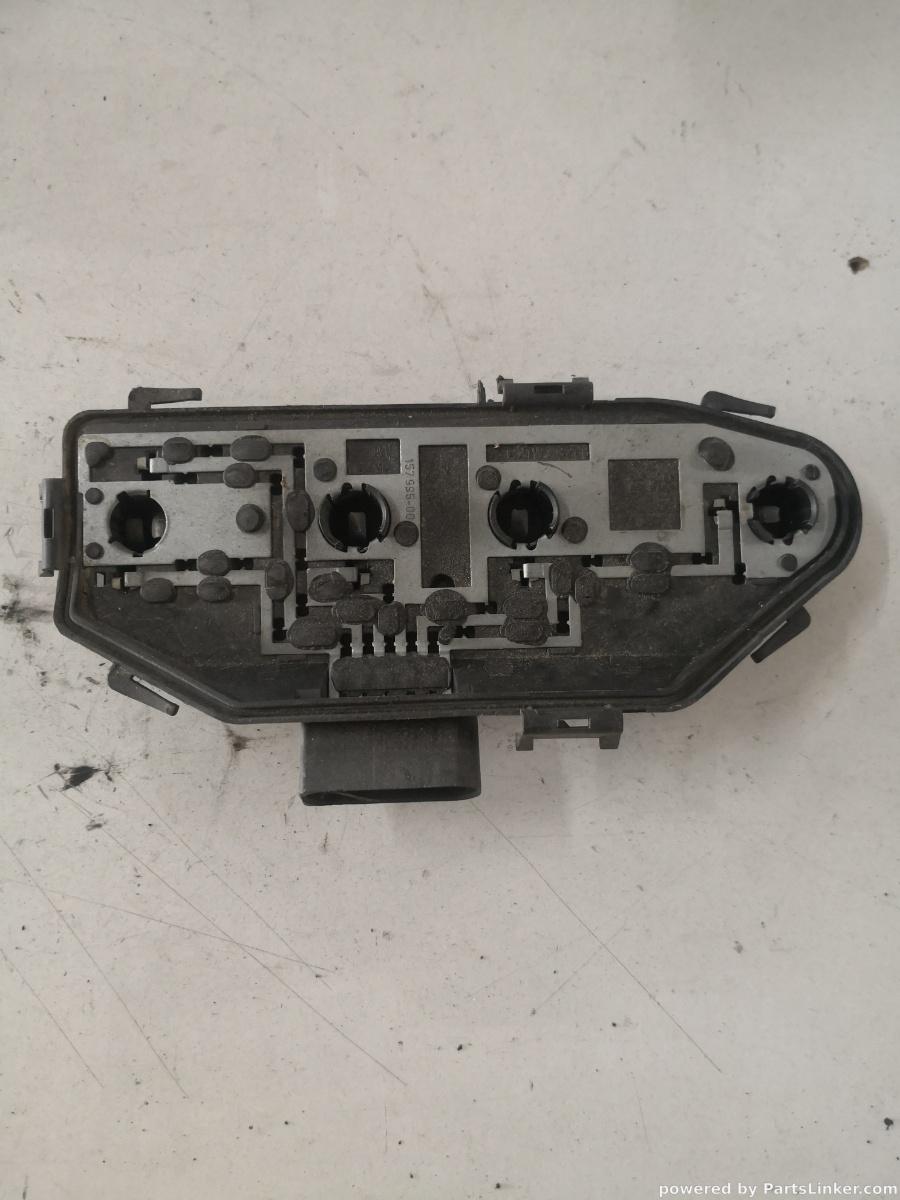 Soclu far / stop VOLKSWAGEN TRANSPORTER 5 (7HA, 7HH, 7EA, 7EH) [ 2003 - > ] OEM 7h0945257a
