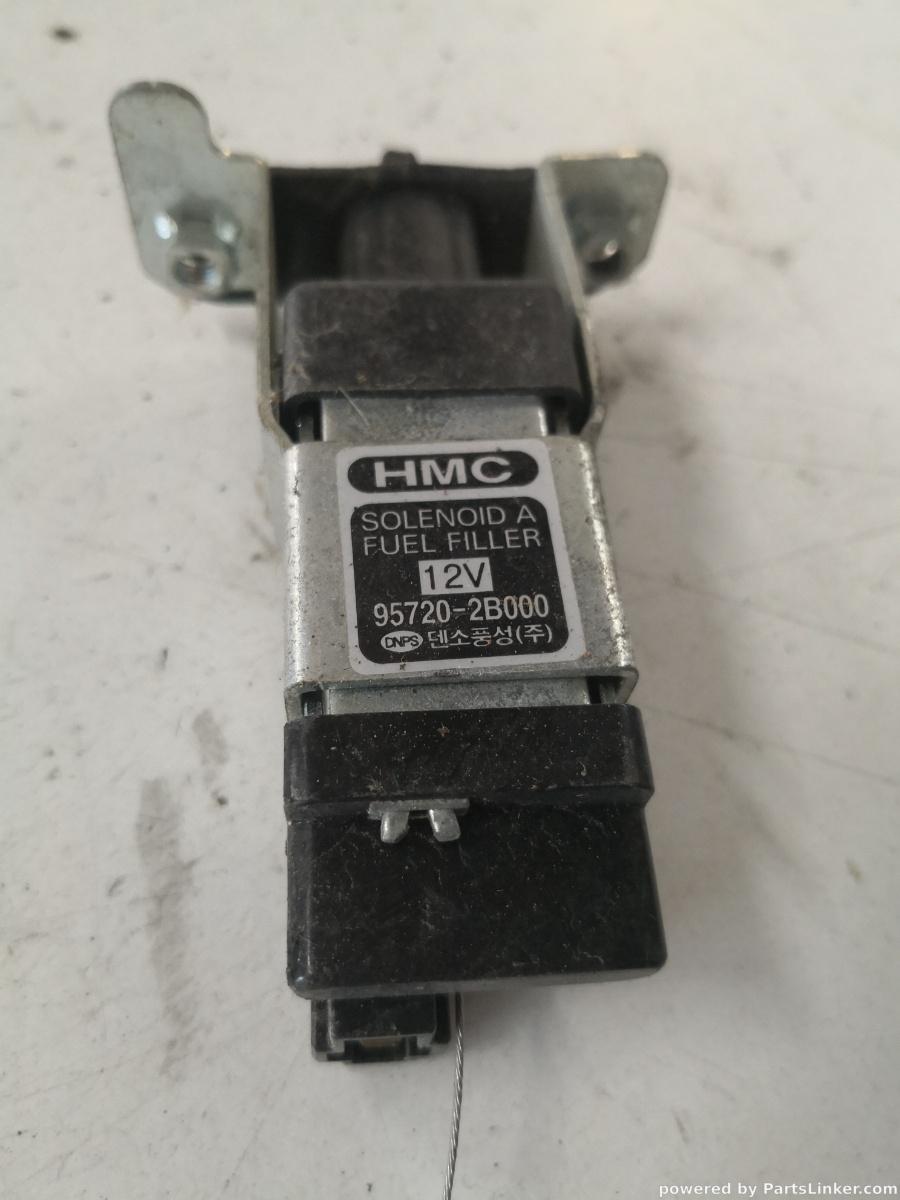 Motoras deschidere rezervor HYUNDAI SANTA FE II (CM) [ 2005 - 2012 ] OEM 957202b000 – foto 2