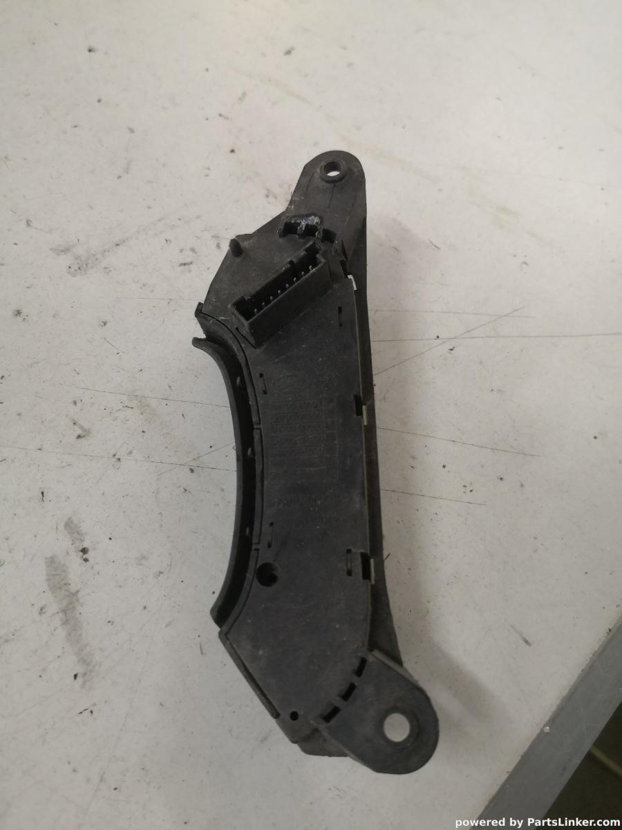 Butoane radio dreapta fata HYUNDAI SANTA FE II (CM) [ 2005 - 2012 ] OEM 967002b100 – foto 2