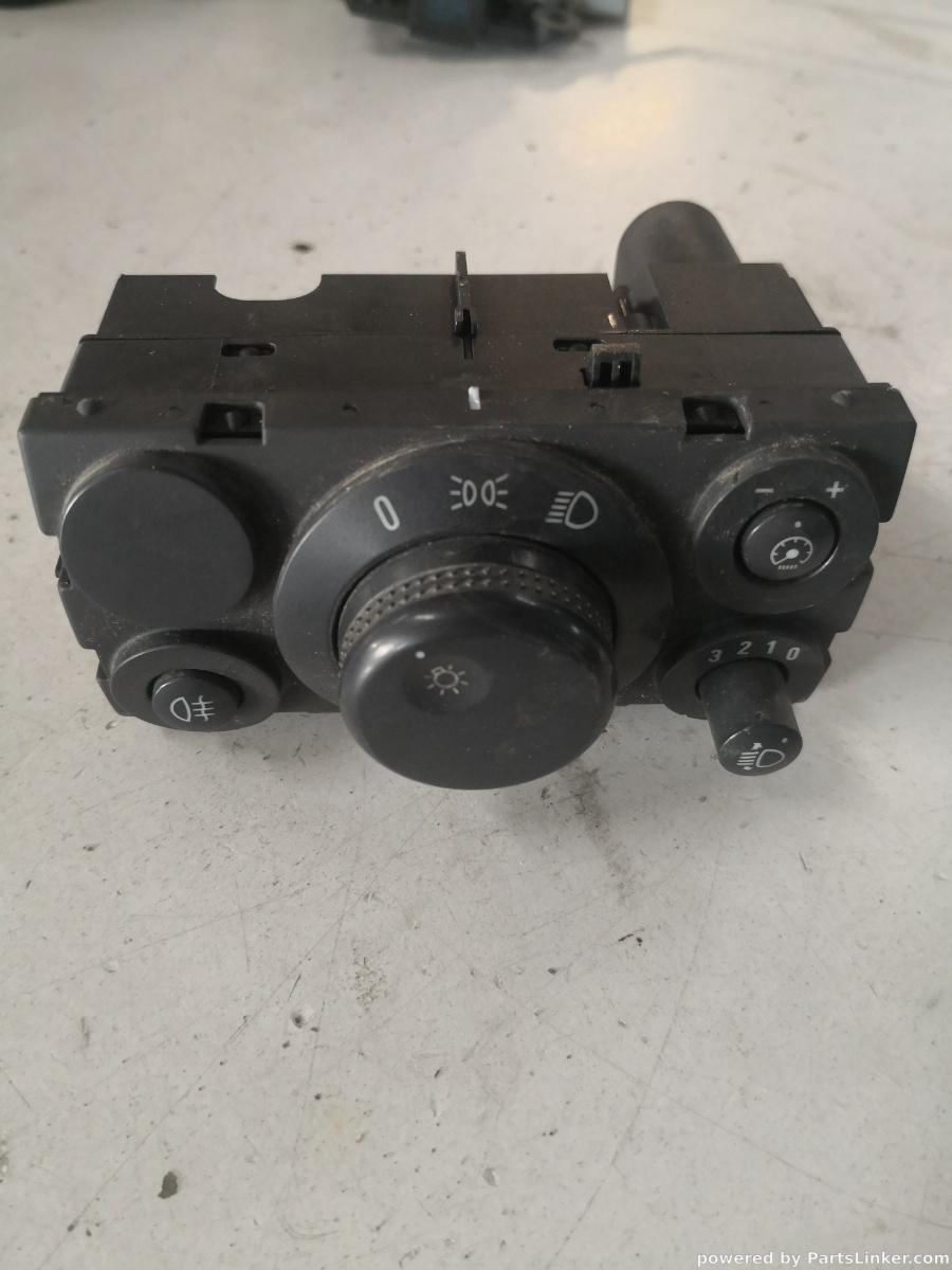 Bloc lumini OPEL ASTRA H (L48, A04) [ 2004 - 2014 ] OEM 13198926