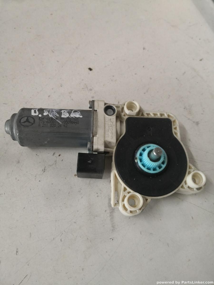 Macara geam electric dreapta spate MERCEDES-BENZ E-CLASS (W211) [ 2002 - 2009 ] OEM A2118202442