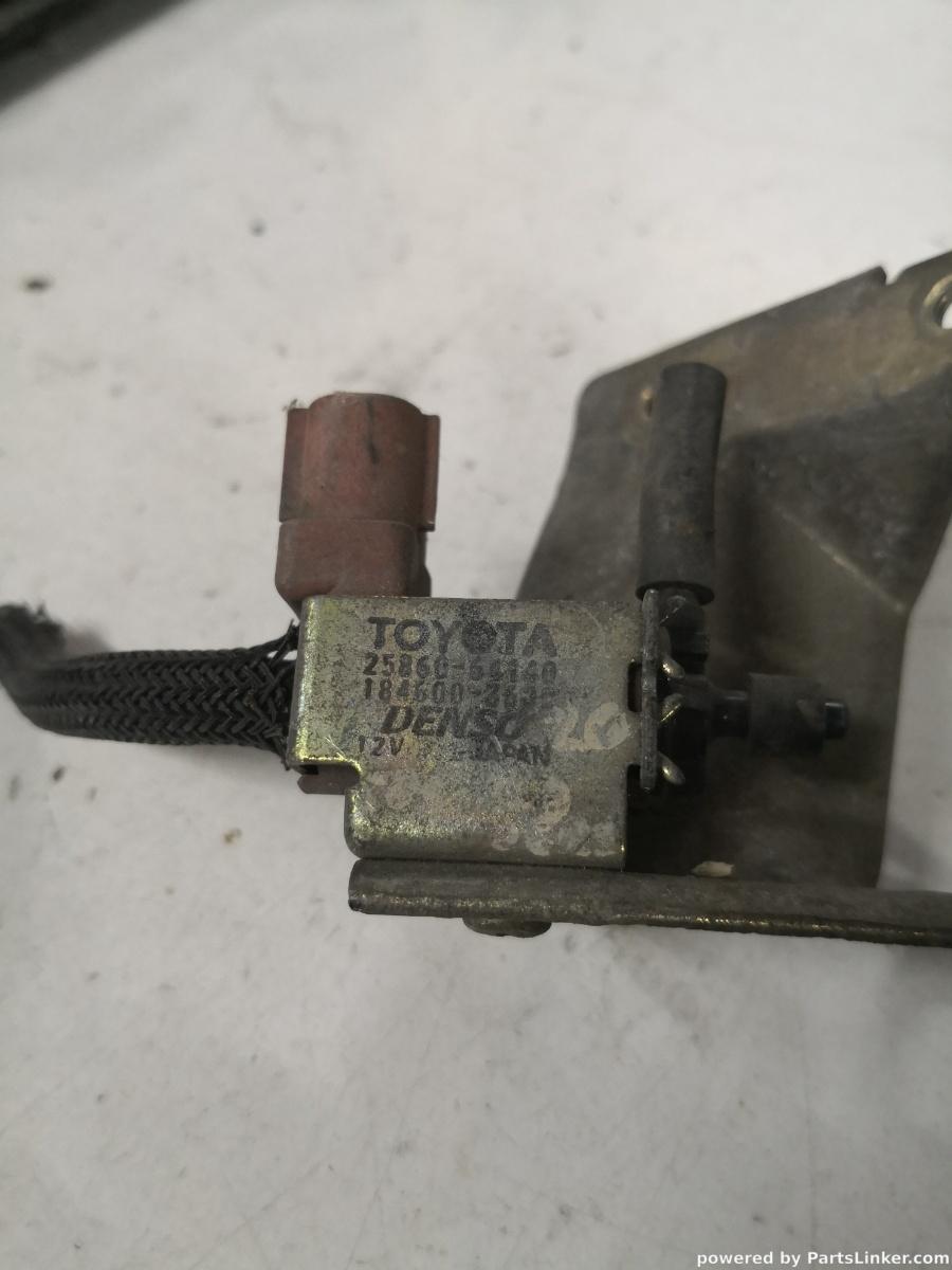 Pompa vacuum TOYOTA COROLLA Verso (_E12_) [ 2001 - 2004 ] OEM 2586063140 – foto 2