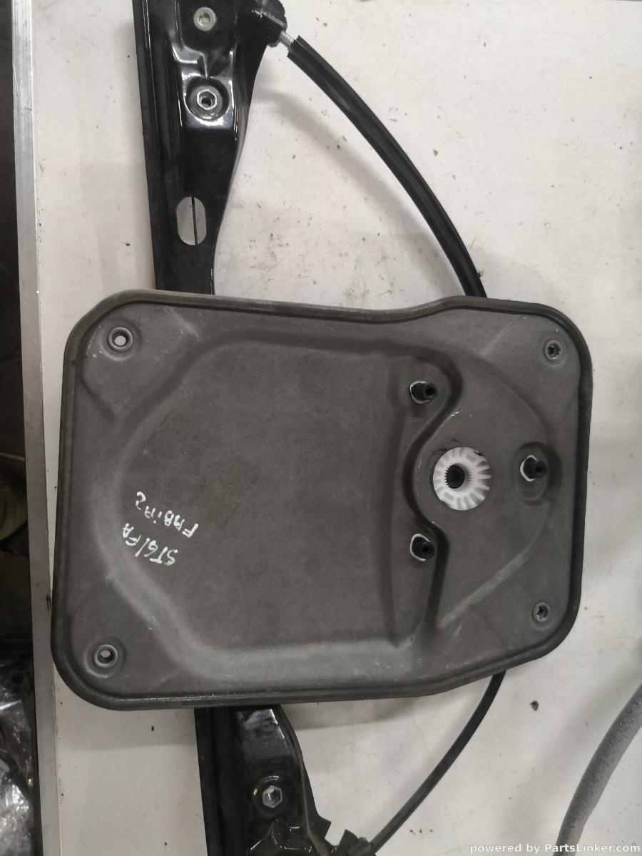 Macara geam electric stanga fata SKODA FABIA 2 (542) [ 2006 - 2014 ] OEM 121303b